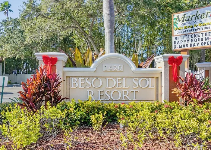 Beso Del Sol Resort In Dunedin - Perfect Location & Relaxation!